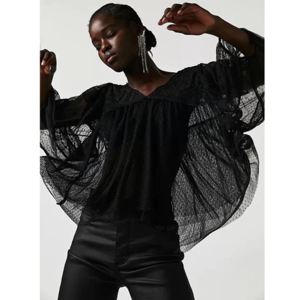#267 NWOT Free People Black Sheer Embroidered Blouse Medium